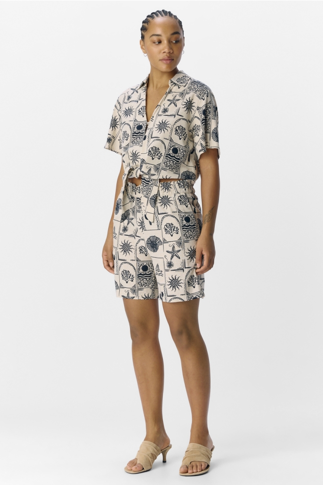 OBJEMBER HW SHORTS 139 23046800 SANDSHELL/SKY CAPTAIN